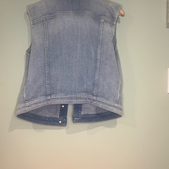 Guess Light Blue Denim Button Down Vest - Picture 4 of 6